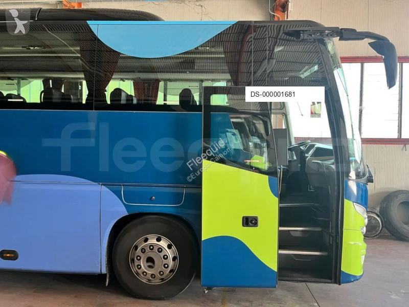 Ônibus viagem VDL Futura