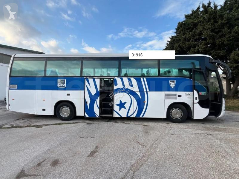 Iveco 389 coach