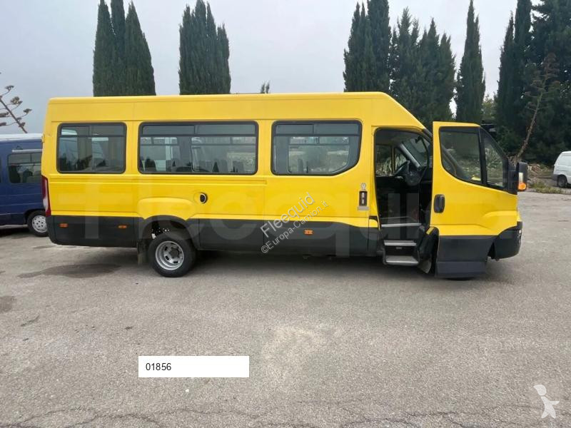 Iveco Daily coach