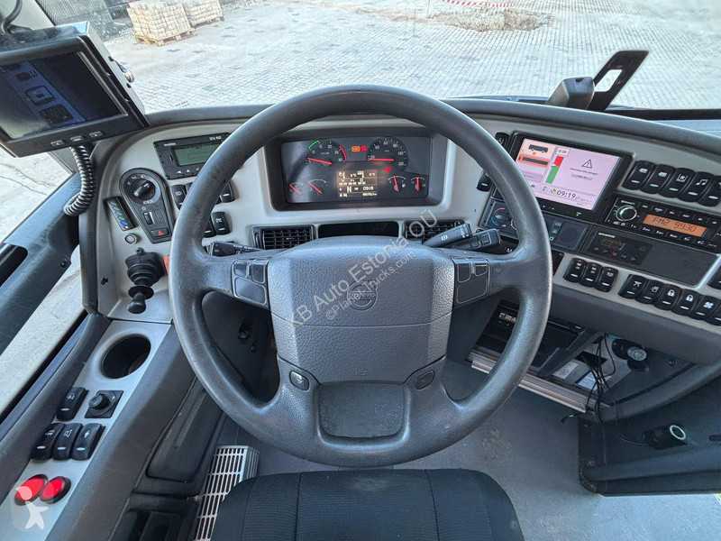 Volvo B11R H 6x2*4 AC / AUXILIARY HEATING / WC...