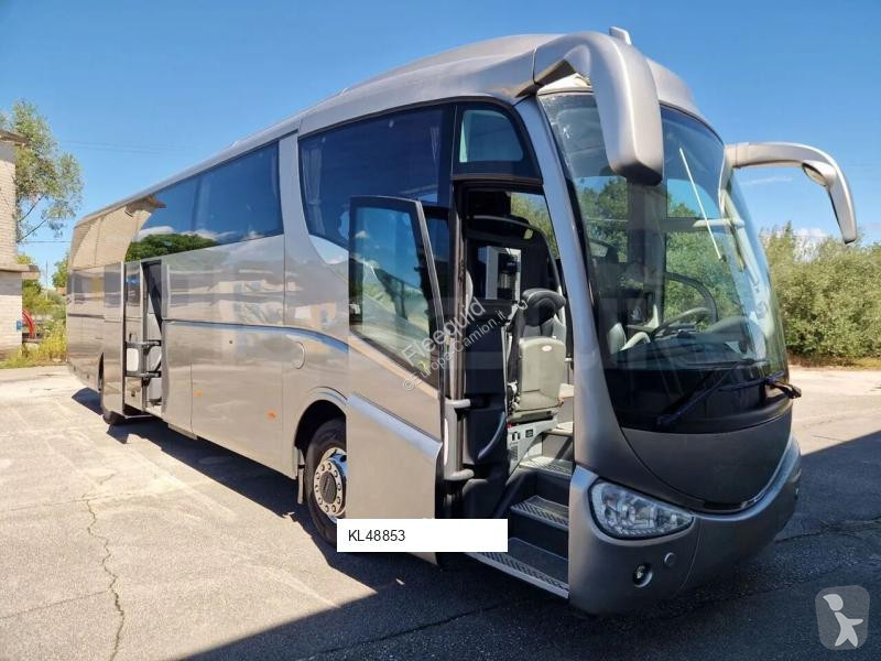 Autobus Irizar PB