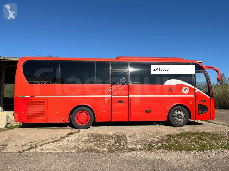 حافلة King Long XMQ6900