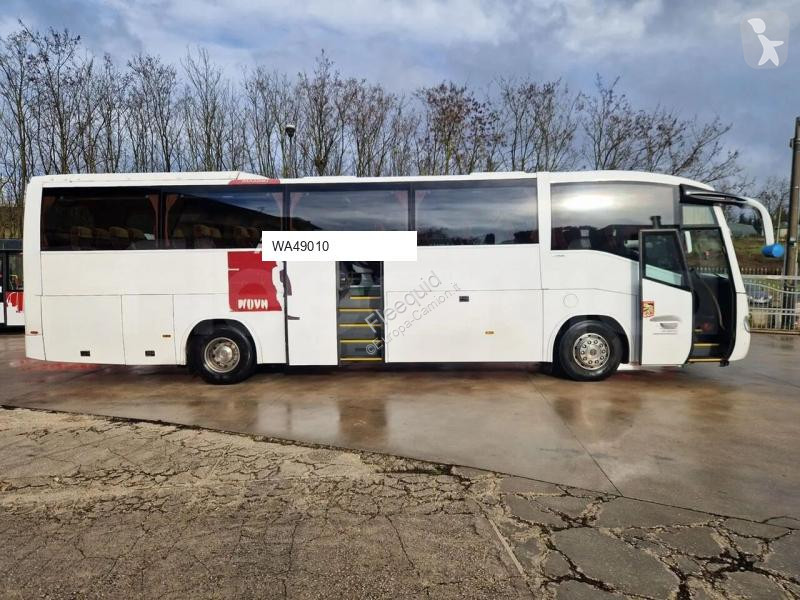 Междуградски автобус Irizar