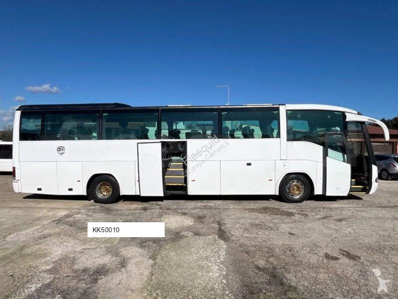 Междуградски автобус Scania i6