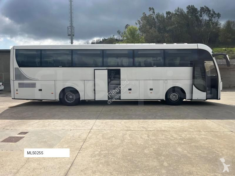 Междуградски автобус Volvo Barbi Genesis