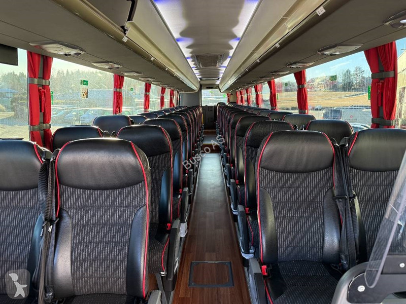 Междуградски автобус Scania Touring HD