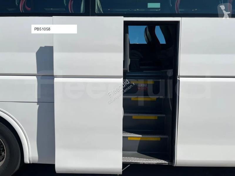 حافلة Irizar i6