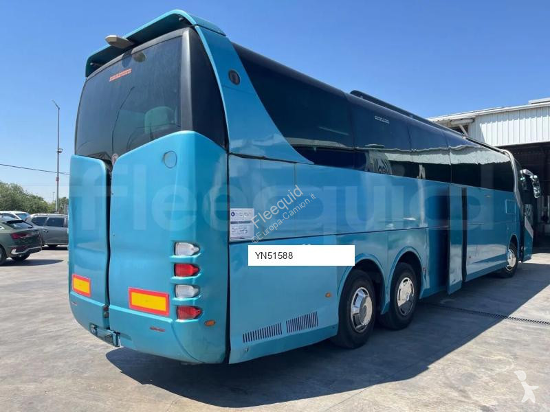 Autobus Mercedes Noge