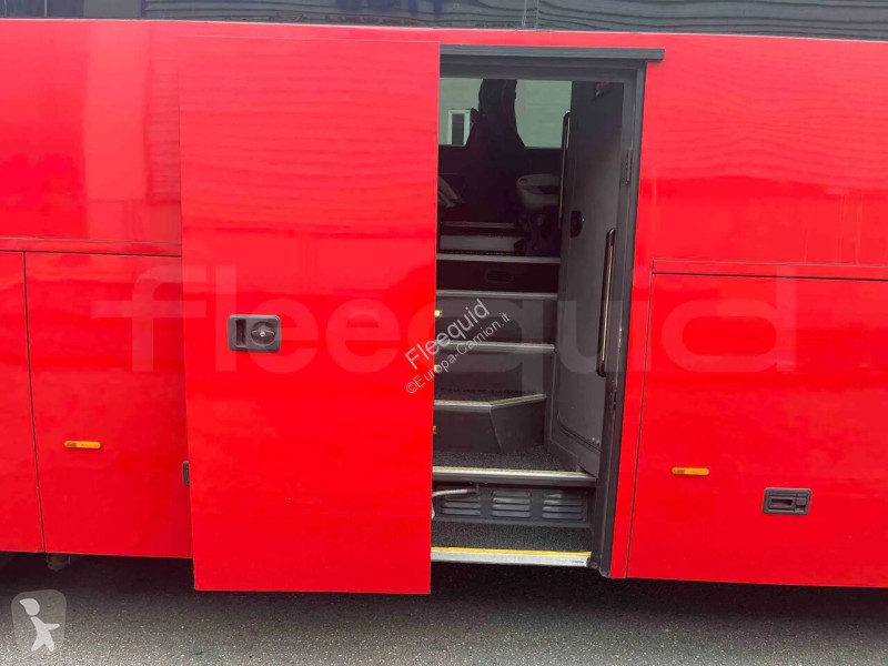 Междуградски автобус Scania Touring HD