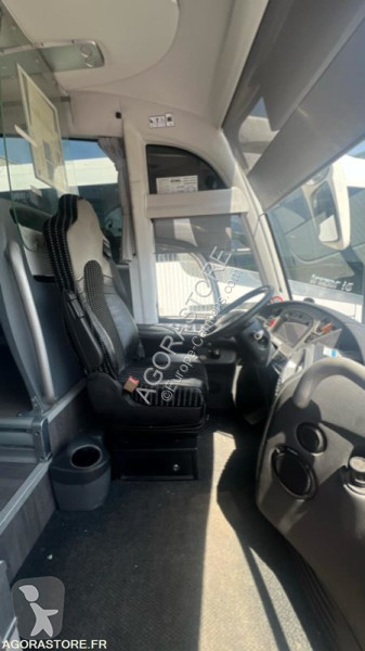 Междуградски автобус Irizar I6