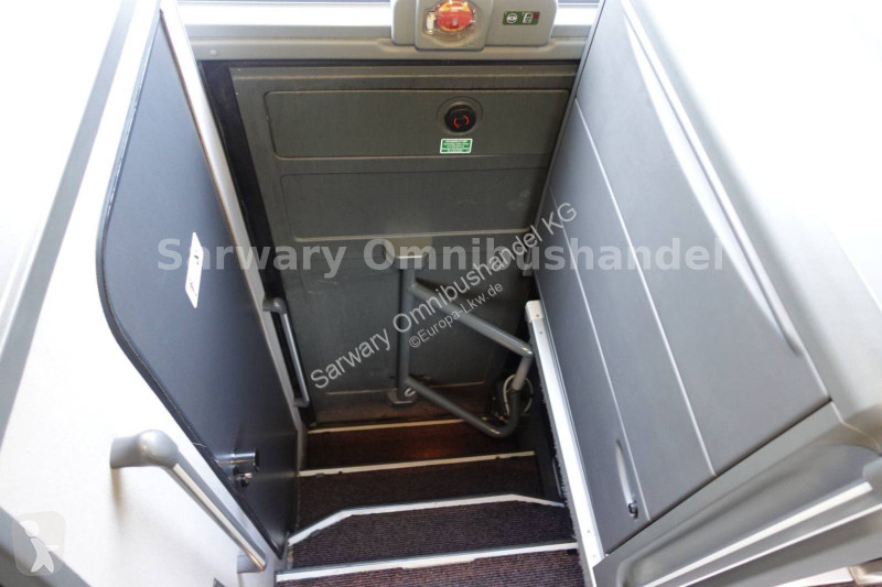 Autokar Mercedes 350 16 RHD-M...