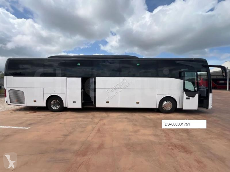 Ônibus viagem Mercedes