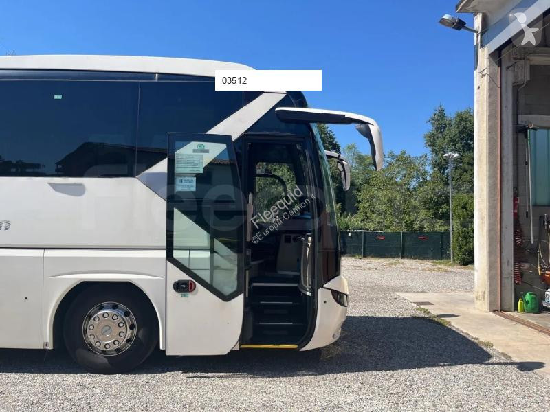 Neoplan  coach