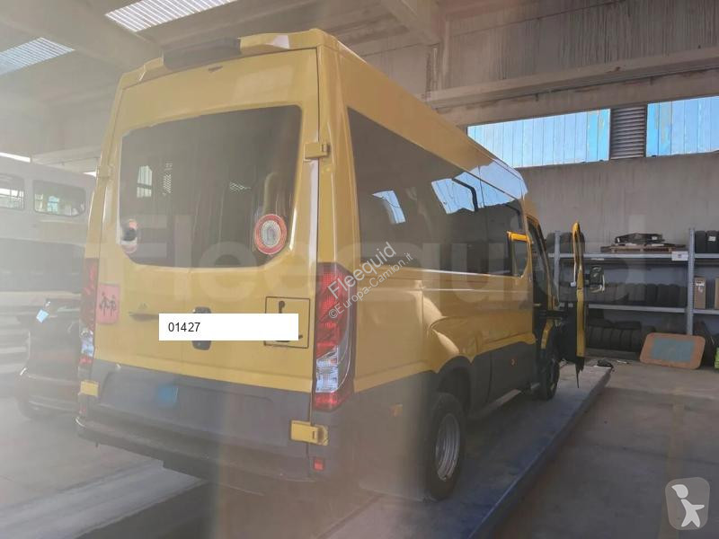 Rutebil Iveco Daily