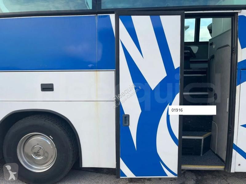 Iveco 389 coach