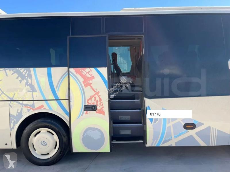 King Long XMQ6900 coach