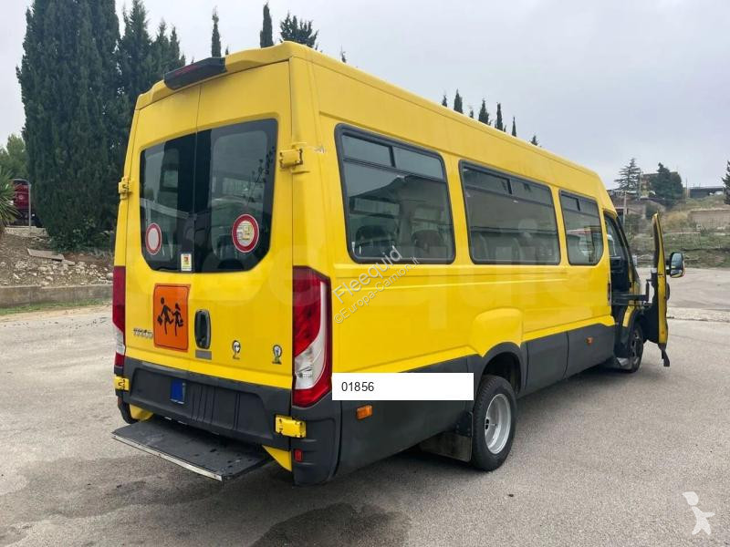 Iveco Daily coach