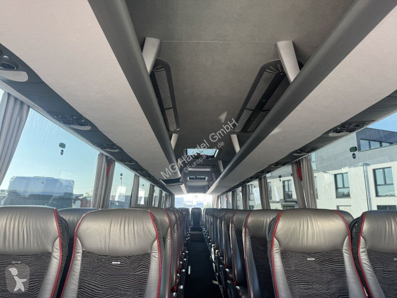 Távolsági autóbusz MAN Lions Coach Reisebus, 53...
