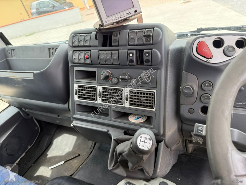 Vägmaskiner Iveco EUROCARGO 160-28 Altri Modelli