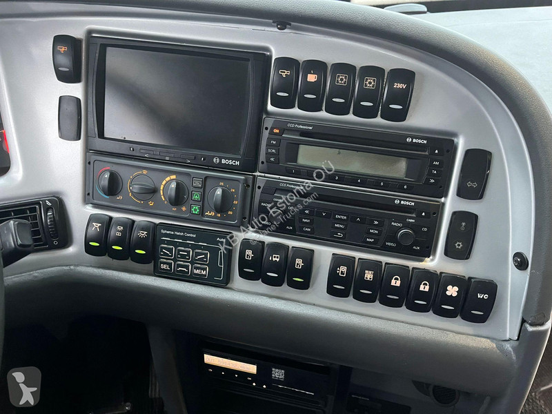 Autobus Volvo B11R 9900 6x2*4 58 SEATS / AC /...