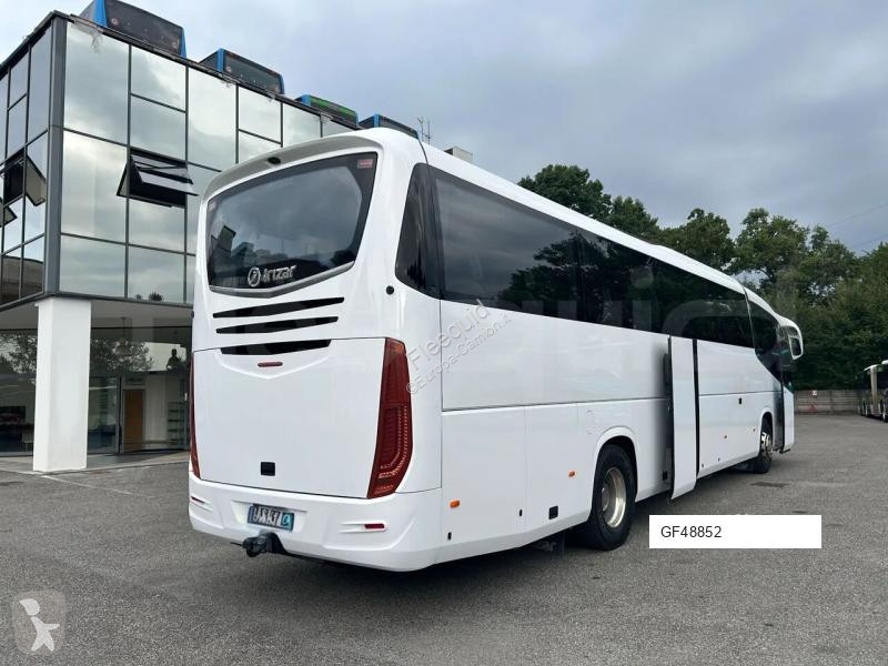 Междуградски автобус Irizar i6