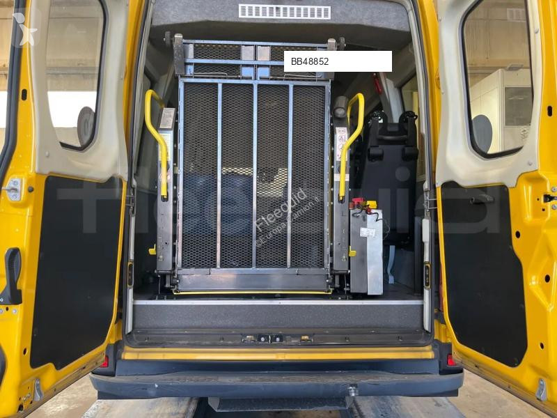 Autobus Iveco Daily