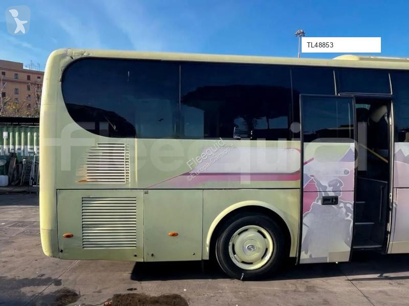 حافلة King Long XMQ6900