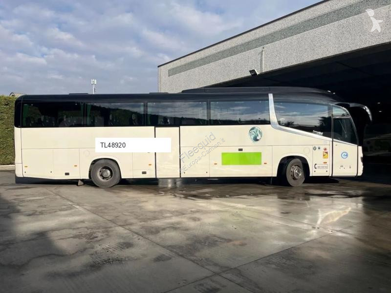 Междуградски автобус Irizar i6