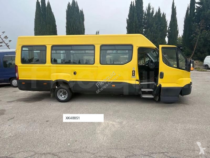 Междуградски автобус Iveco Daily