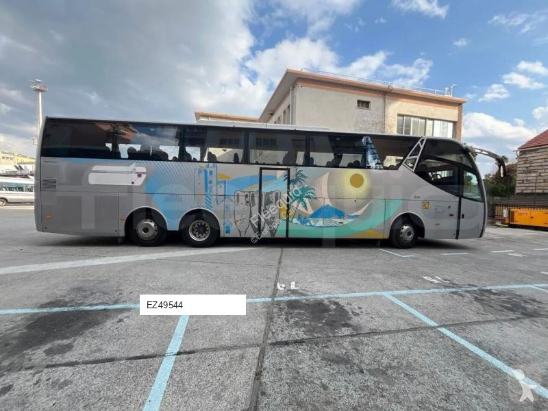 Междуградски автобус Iveco 389