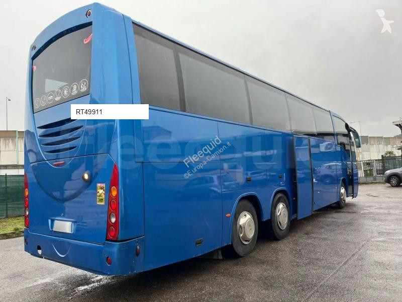 Междуградски автобус Irizar