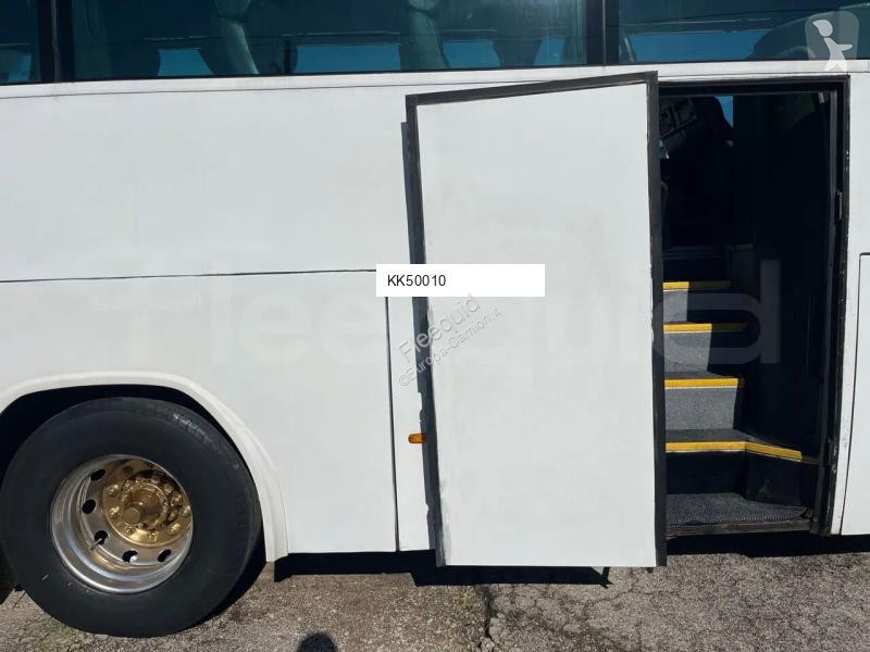 Междуградски автобус Scania i6