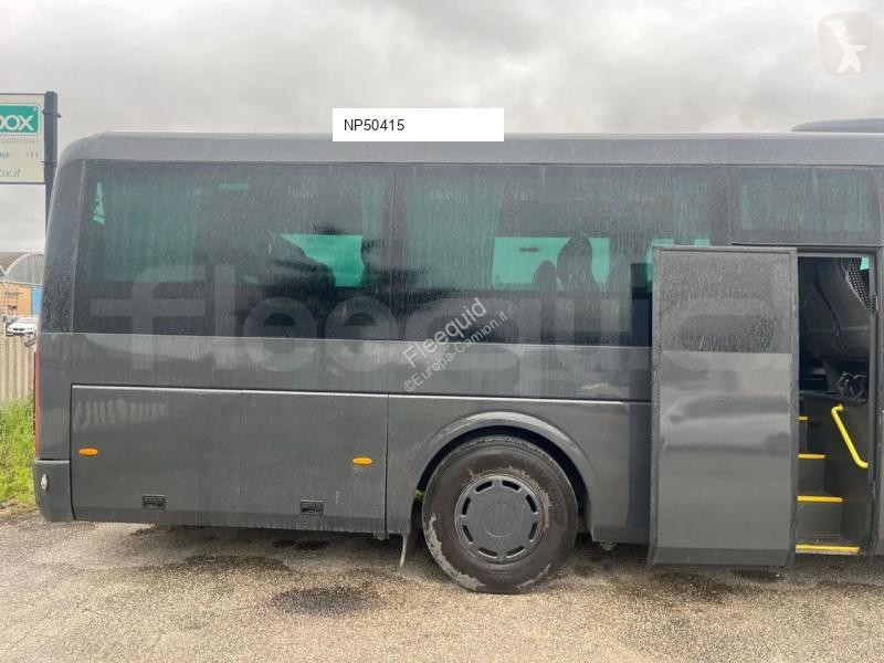 Междуградски автобус Scania Century