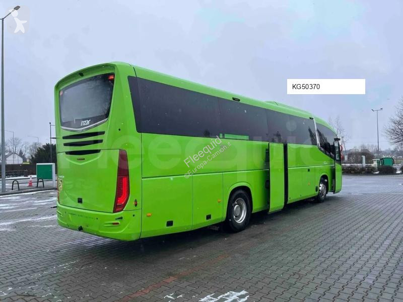 Междуградски автобус Irizar i6