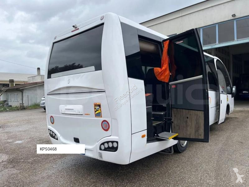 حافلة Iveco