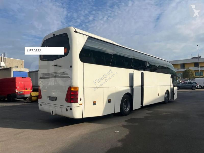 Междуградски автобус Neoplan