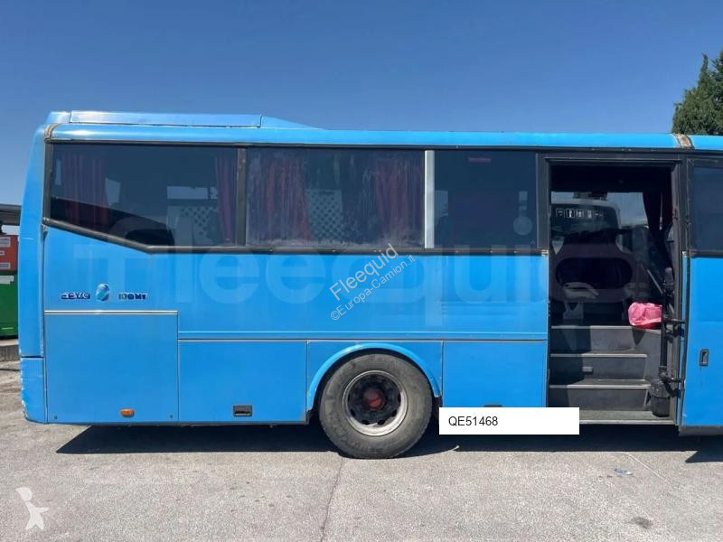Ônibus viagem VDL Futura