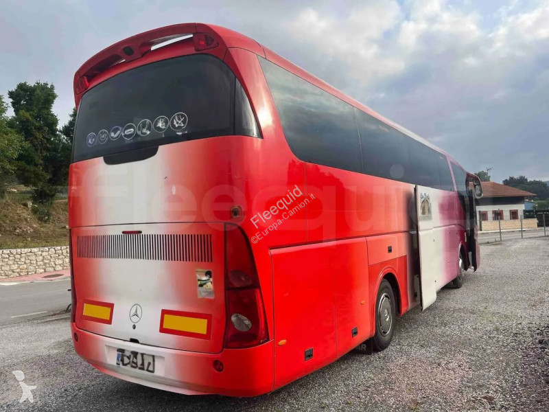 حافلة Mercedes PB