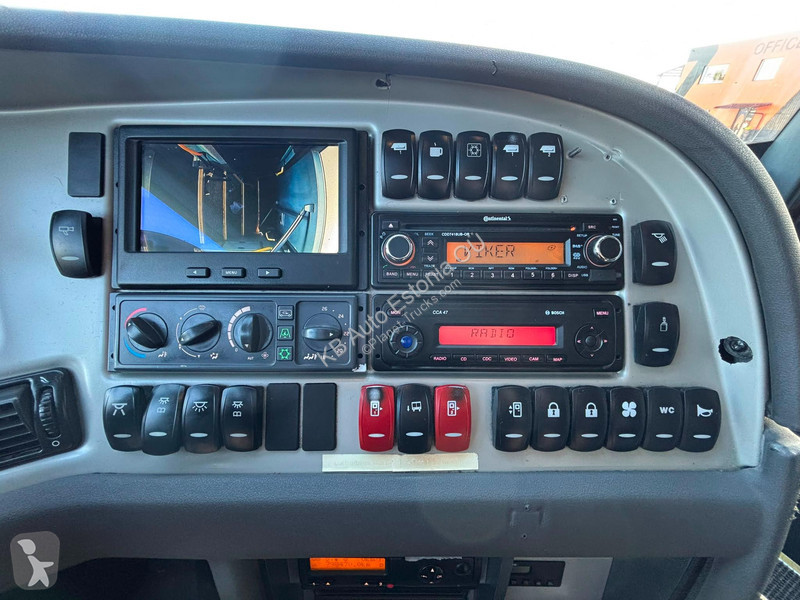Autocar Volvo B11R H 6x2*4 53+1 SEATS / AC /...