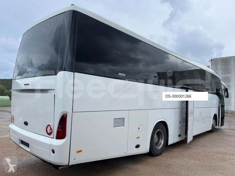 Ônibus viagem Irisbus 389
