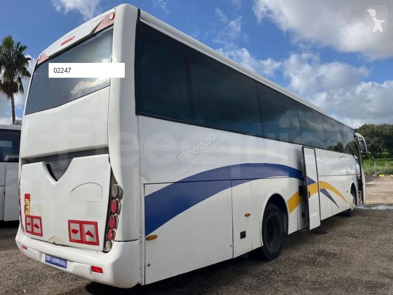 MAN Noge coach
