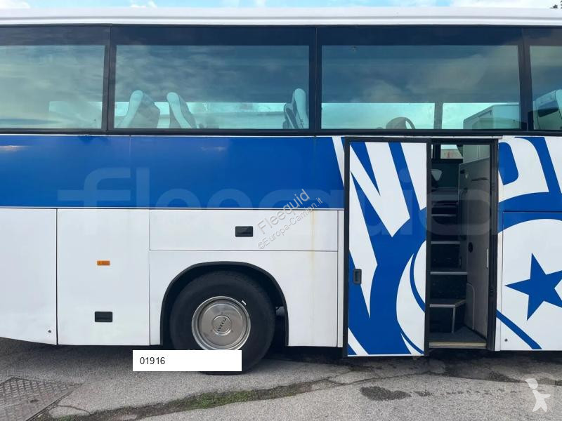 Iveco 389 coach