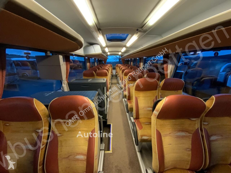 Autocarro Neoplan