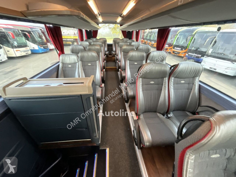 حافلة Neoplan