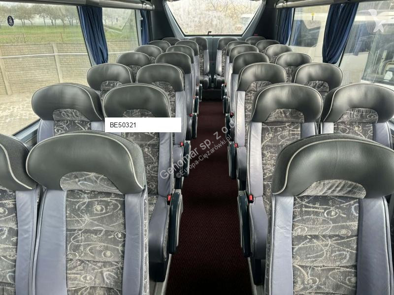 Междуградски автобус Neoplan