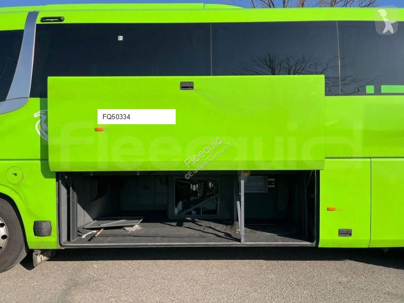 Междуградски автобус Irizar i6