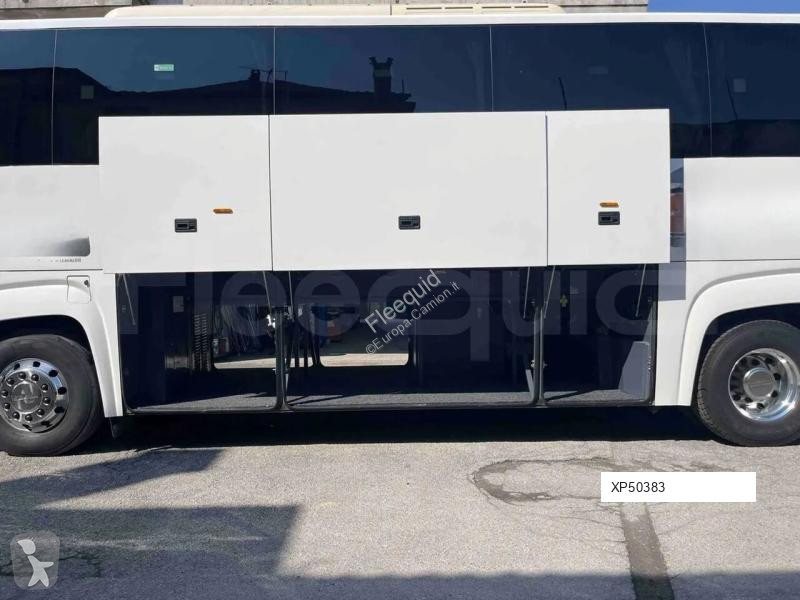 Междуградски автобус Scania Touring HD