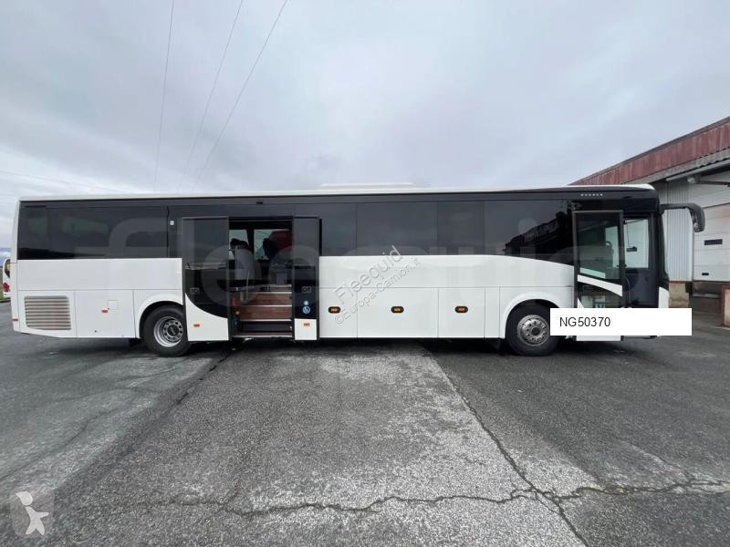 حافلة Iveco