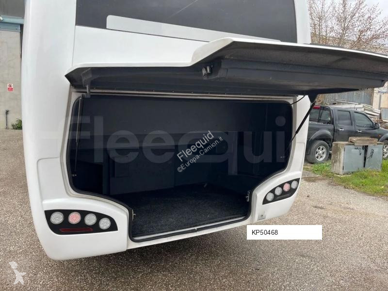 حافلة Iveco