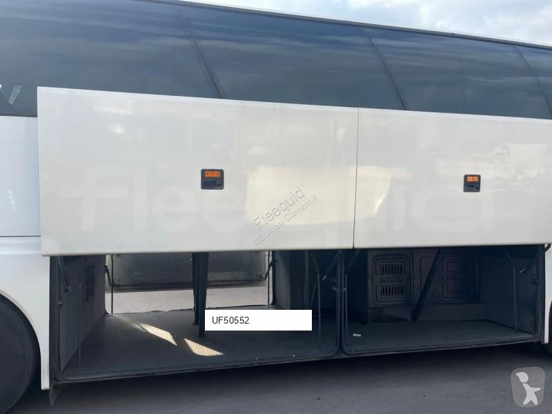 Междуградски автобус Neoplan